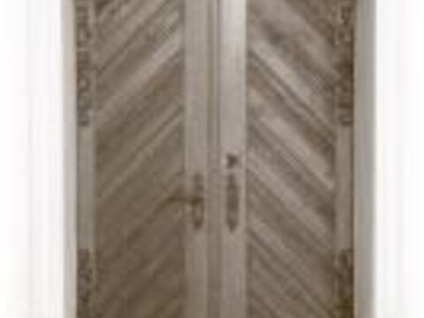 11679312733730497_133335261